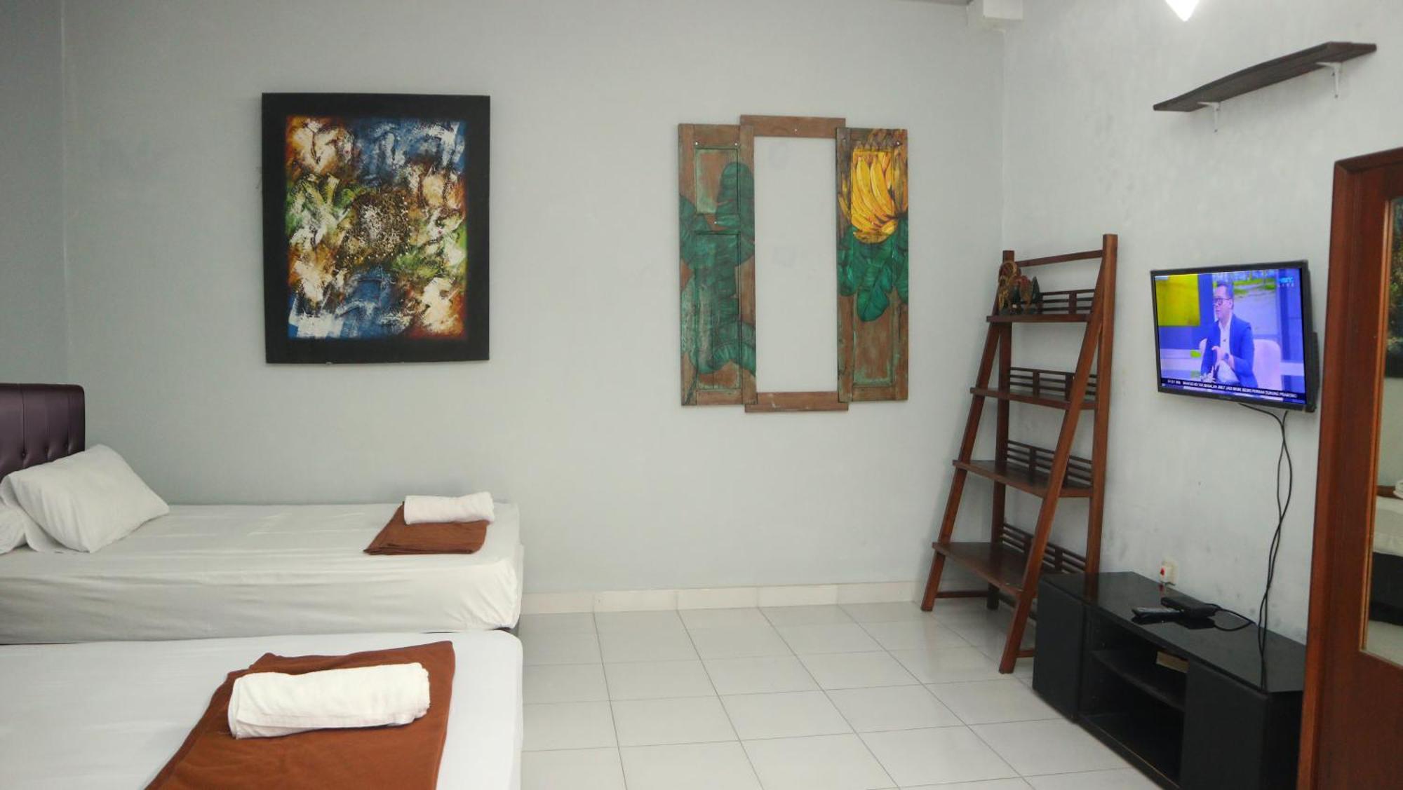 Budarno Homestay Kejayan Экстерьер фото